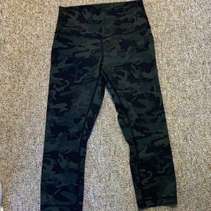 Camo Lululemon leggings